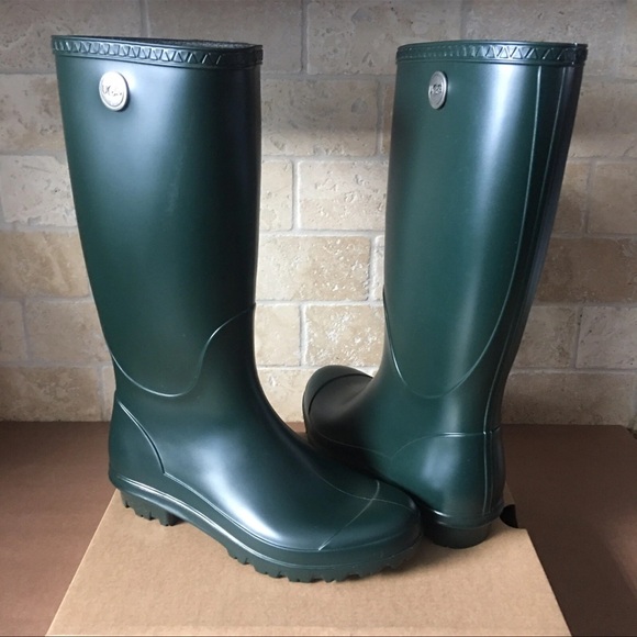 UGG Shoes - NIB UGG Shelby Sheepskin Insole Rubber Tall Rain Boots Size
US 8 in Olive Green